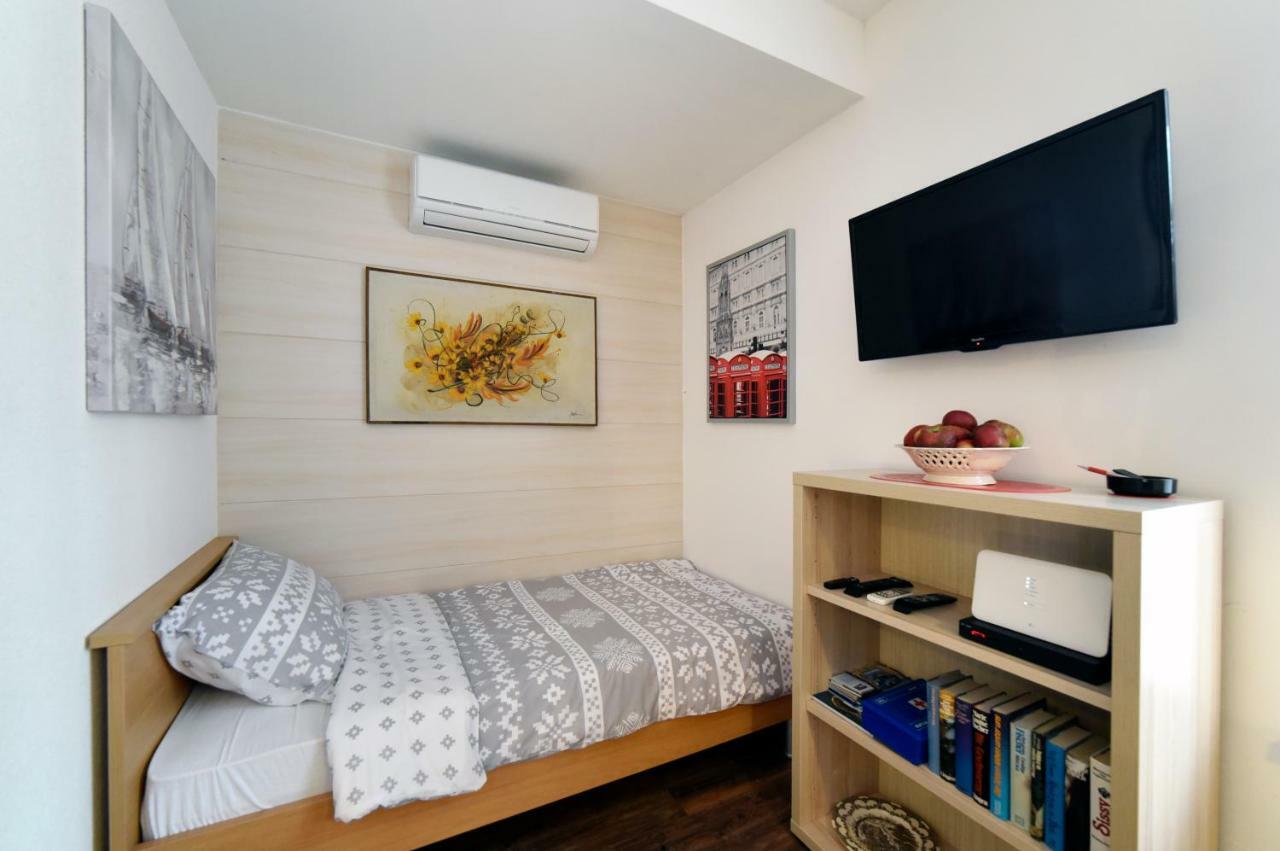 Apartment Gollner ซาเกร็บ ภายนอก รูปภาพ